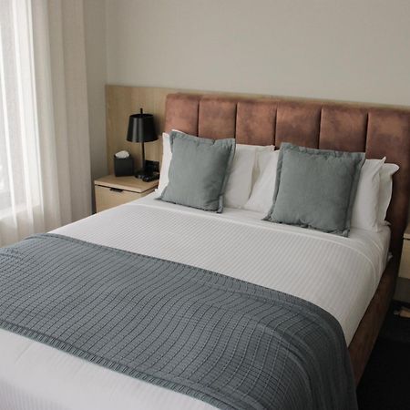 Hotel Pasadena Sydney Church Point Esterno foto