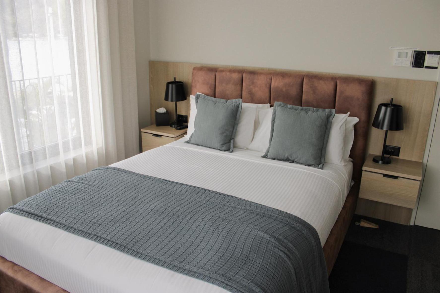 Hotel Pasadena Sydney Church Point Esterno foto