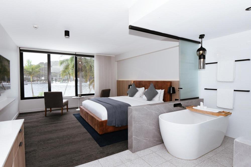 Hotel Pasadena Sydney Church Point Esterno foto